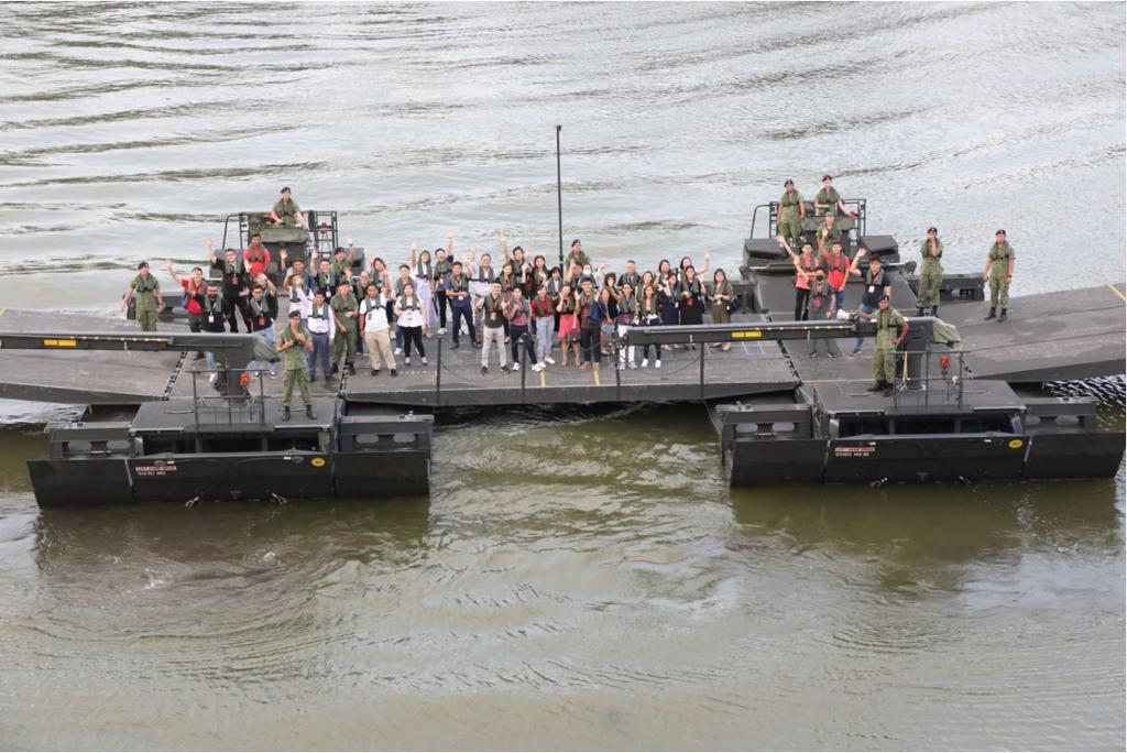 Ascle team had the honour of taking a ride on the M3 Amphibious Rig hosted by NDP team.